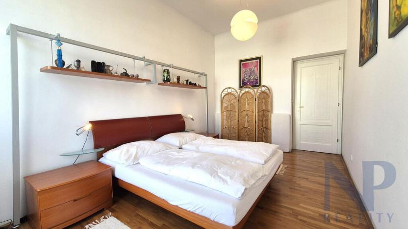 Prodej bytu 4+kk, Praha - Hradčany, Na valech, 123 m2