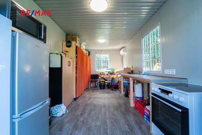 Prodej komerční nemovitosti, Chrášťany, 10917 m2