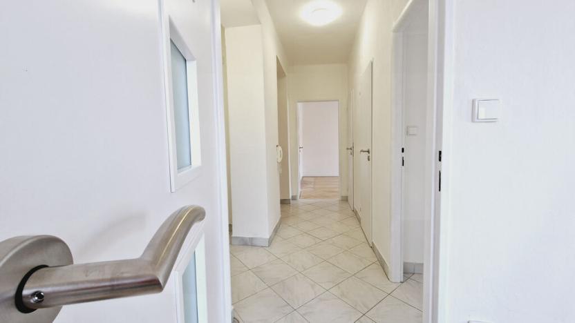 Prodej bytu 3+1, Olomouc - Hodolany, Masarykova třída, 64 m2