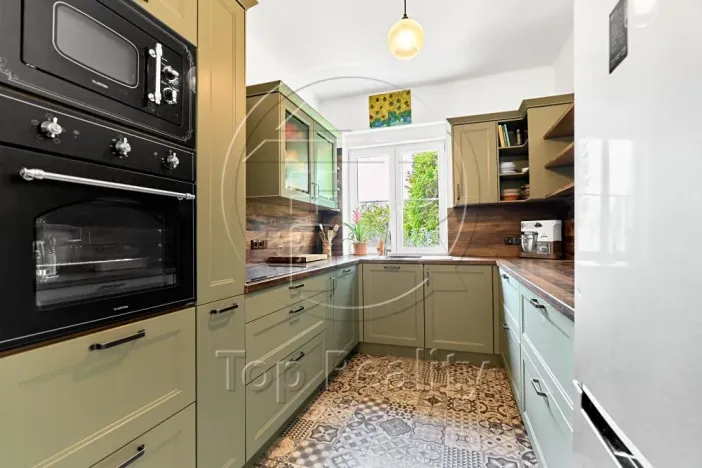 Prodej rodinného domu, Březová, 199 m2