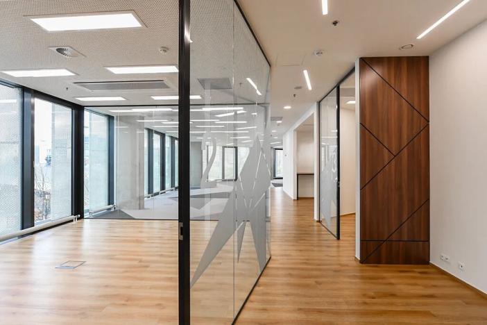 Pronájem kanceláře, Praha - Libeň, Voctářova, 690 m2