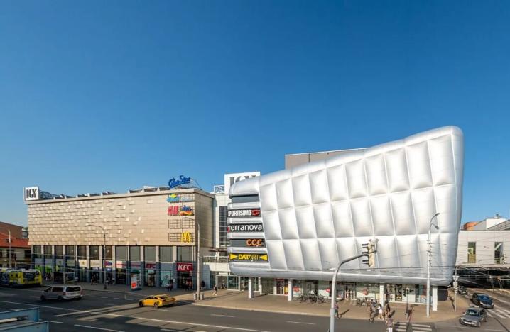 Pronájem kanceláře, České Budějovice, Pražská tř., 300 m2