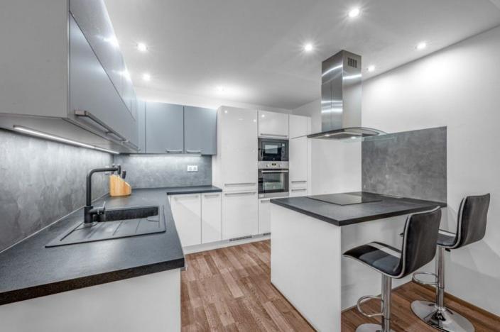 Pronájem bytu 3+kk, Praha - Strašnice, Zvěřinova, 90 m2