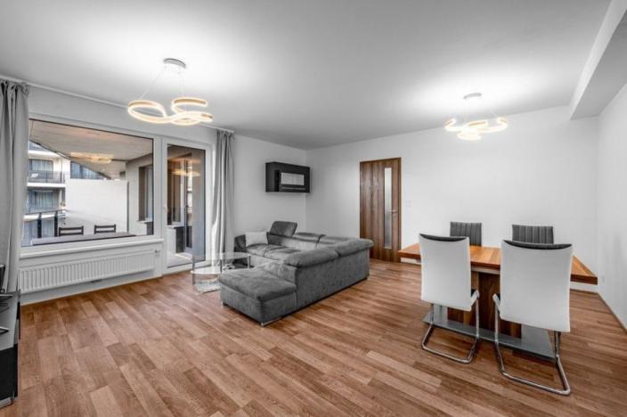 Pronájem bytu 3+kk, Praha - Strašnice, Zvěřinova, 90 m2