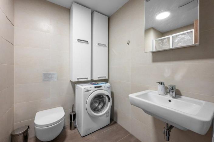 Pronájem bytu 3+kk, Praha - Strašnice, Zvěřinova, 90 m2