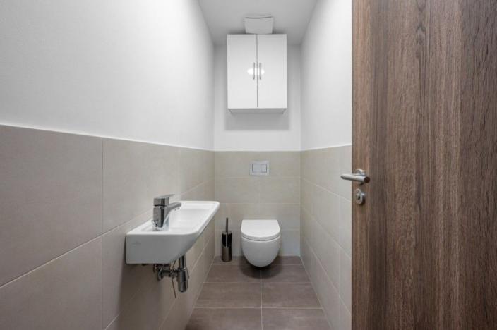 Pronájem bytu 3+kk, Praha - Strašnice, Zvěřinova, 90 m2