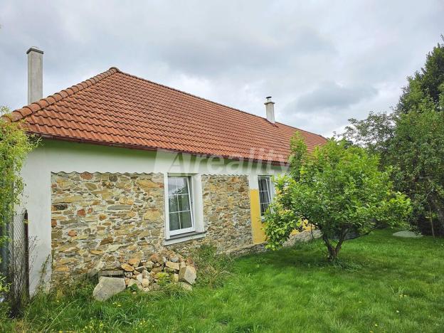 Prodej zemědělské usedlosti, Černovice - Vackov, 425 m2