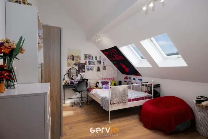 Prodej rodinného domu, Neslovice, Za Bránou, 221 m2