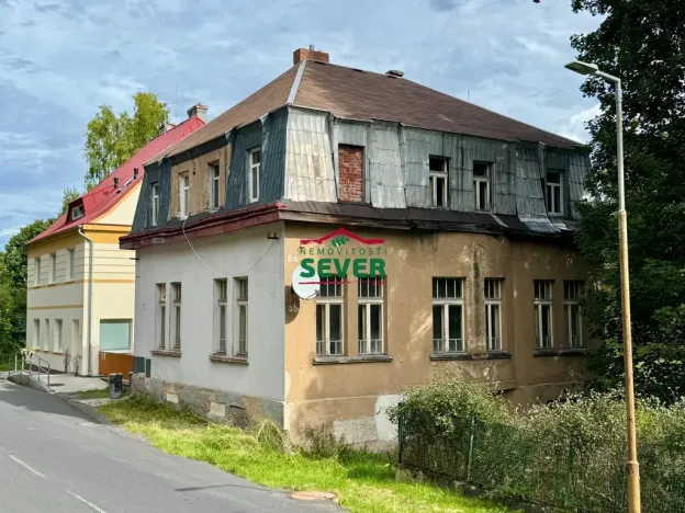 Prodej vícegeneračního domu, Vejprty, Husova, 450 m2