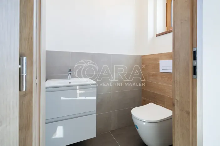 Prodej rodinného domu, Benešov, 107 m2