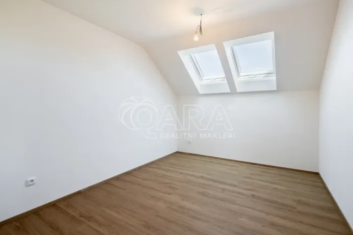 Prodej rodinného domu, Benešov, 107 m2