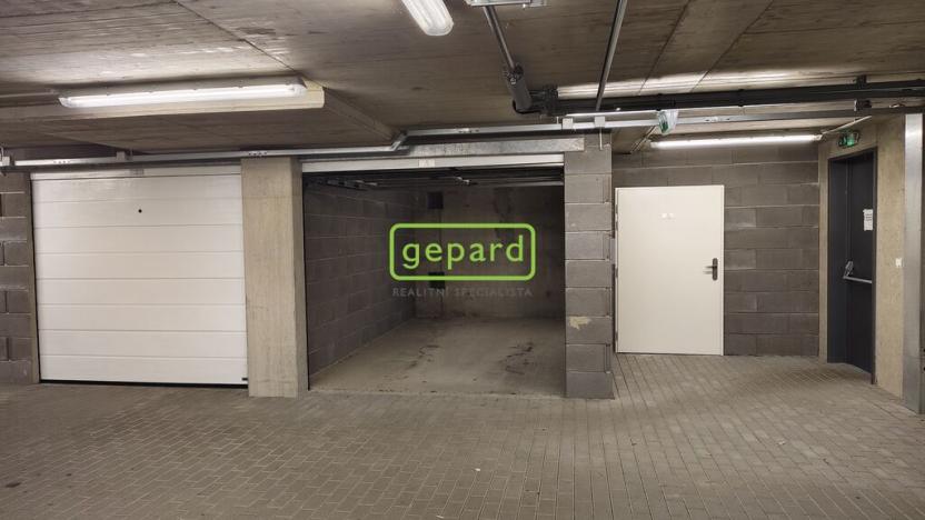 Prodej garáže, Brno - Černovice, Turgeněvova, 16 m2