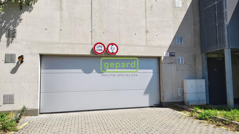 Prodej garáže, Brno - Černovice, Turgeněvova, 16 m2