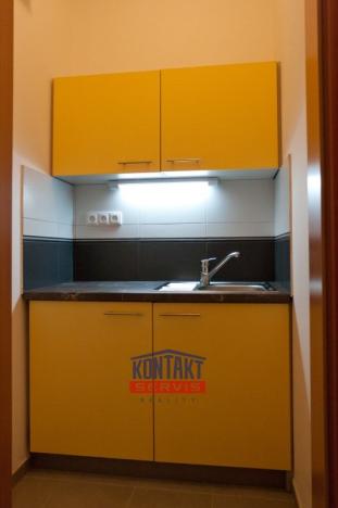 Pronájem kanceláře, České Budějovice, Hroznová, 36 m2