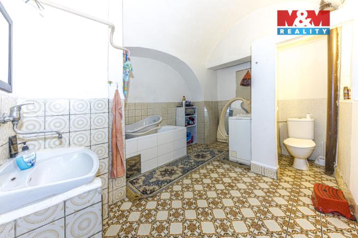 Prodej činžovního domu, Kutná Hora - Kutná Hora-Vnitřní Město, Václavské náměstí, 250 m2