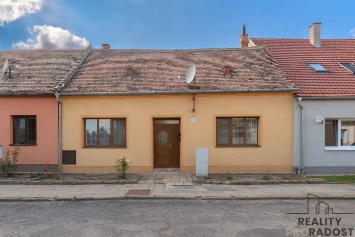 Prodej rodinného domu, Jaroslavice, Sadová, 76 m2