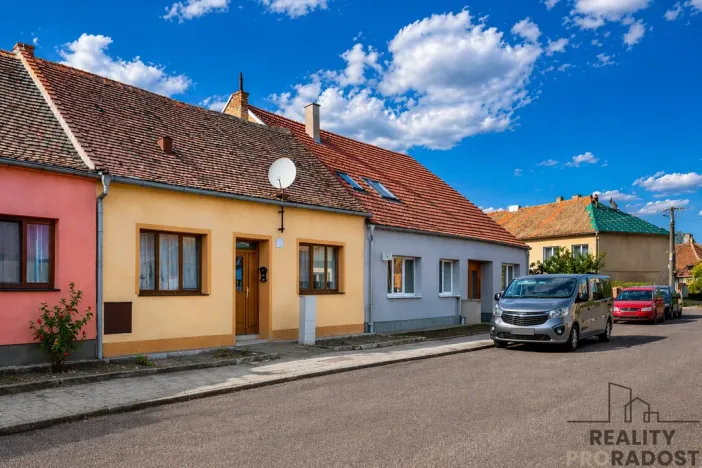 Prodej rodinného domu, Jaroslavice, Sadová, 76 m2