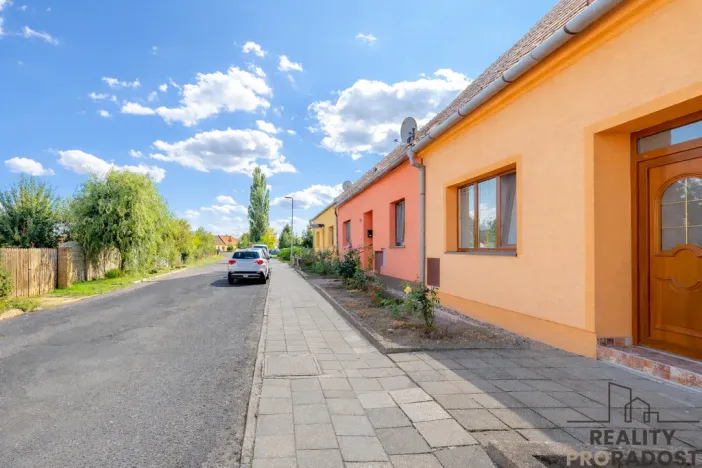Prodej rodinného domu, Jaroslavice, Sadová, 76 m2
