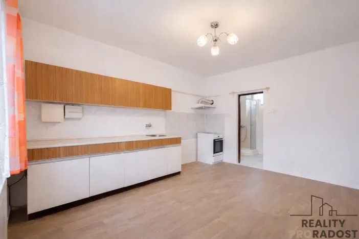 Prodej rodinného domu, Jaroslavice, Sadová, 76 m2