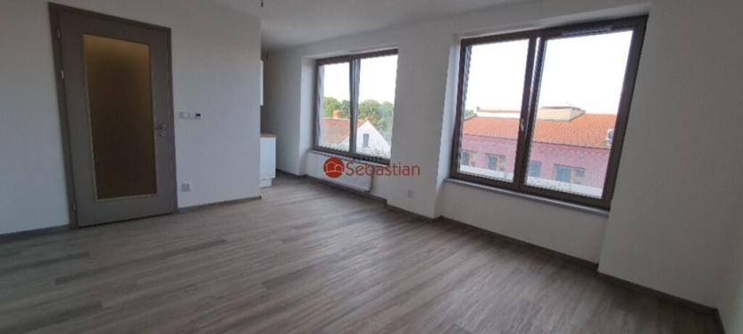 Pronájem bytu 1+kk, Kolín, 5. května, 33 m2