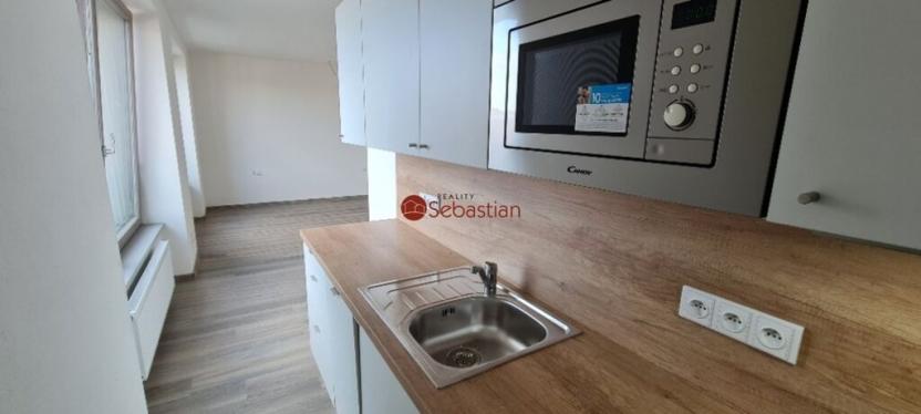 Pronájem bytu 1+kk, Kolín, 5. května, 33 m2