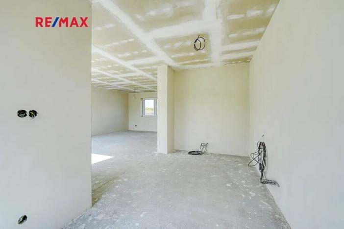 Prodej rodinného domu, Lužany, 153 m2