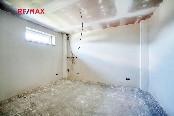 Prodej rodinného domu, Lužany, 153 m2