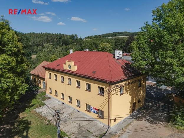 Prodej obchodního prostoru, Zbiroh, Líšenská, 700 m2