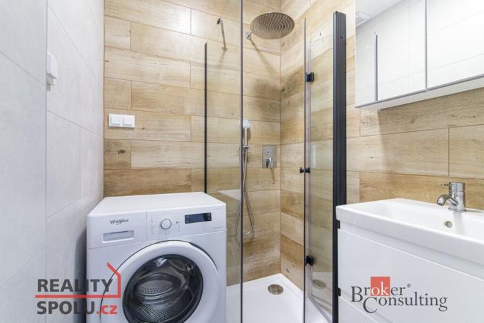 Pronájem bytu 2+1, Opava, Hany Kvapilové, 57 m2