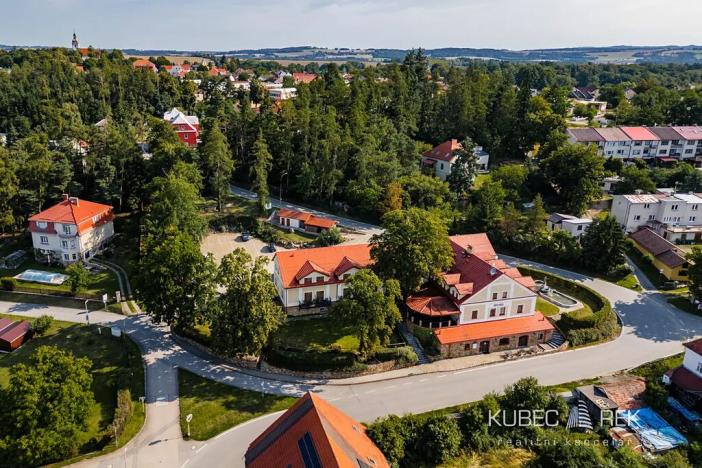 Prodej ubytování, Chotoviny, Táborská, 2200 m2