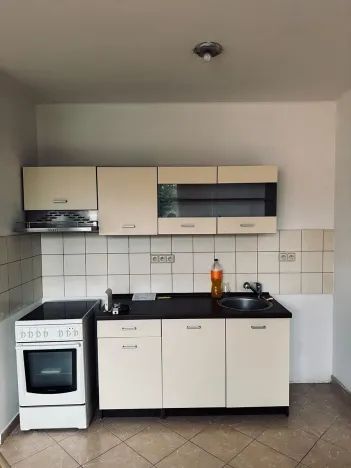 Pronájem bytu 2+kk, Jablonec nad Nisou, Na Roli, 43 m2