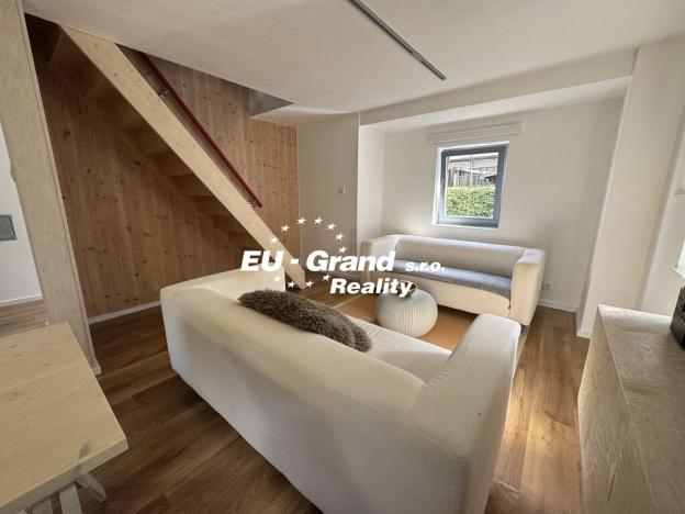 Prodej rodinného domu, Varnsdorf, Karlova, 310 m2