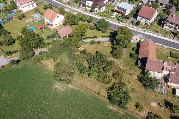 Prodej pozemku pro bydlení, Dřevěnice, 1636 m2