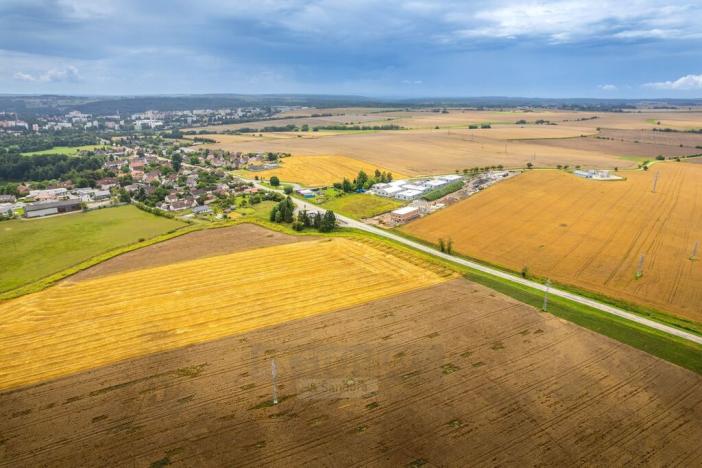 Prodej komerčního pozemku, Tábor - Náchod, Benešovská, 2059 m2