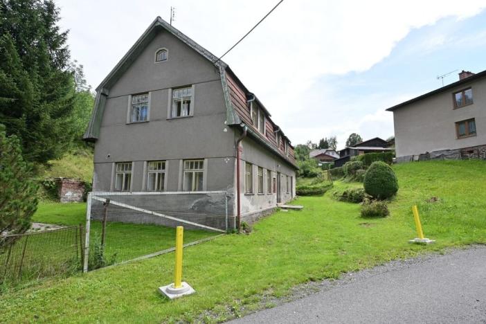 Prodej rodinného domu, Bystrá nad Jizerou, 183 m2
