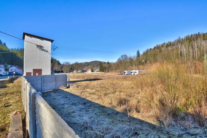 Pronájem komerčního pozemku, Trutnov - Libeč, 2000 m2