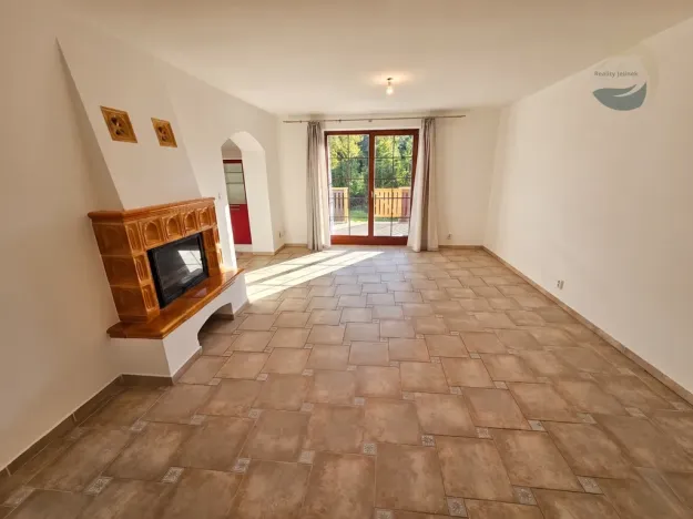 Prodej bytu 3+kk, Srní, 96 m2