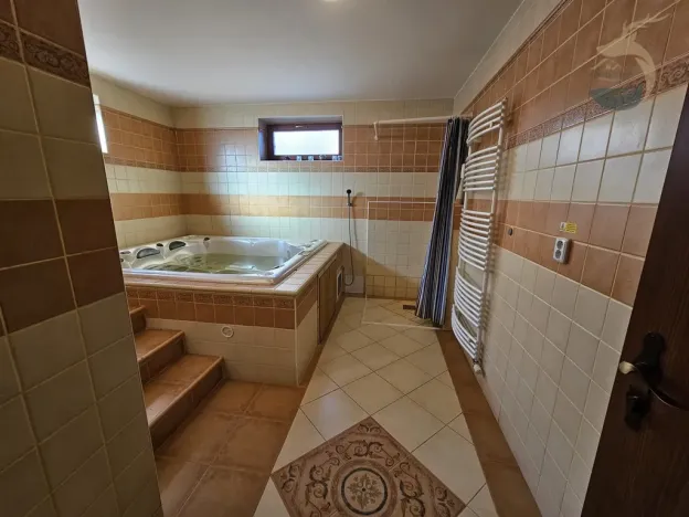 Prodej bytu 3+kk, Srní, 96 m2