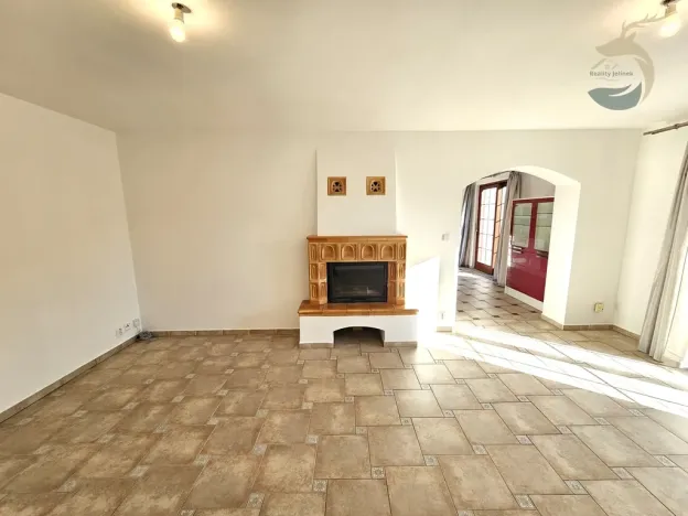 Prodej atypického bytu, Srní, 96 m2