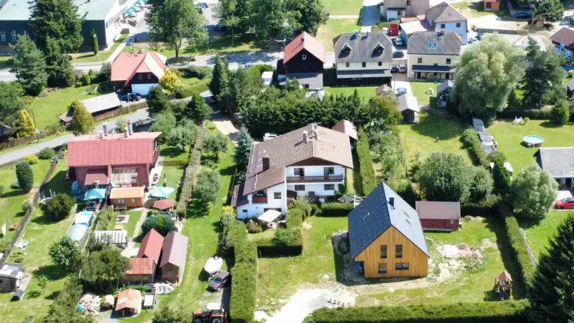 Prodej atypického bytu, Srní, 96 m2
