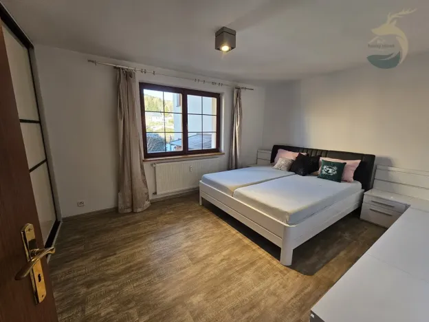 Prodej atypického bytu, Srní, 96 m2