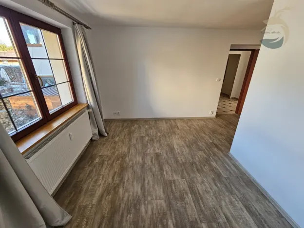 Prodej atypického bytu, Srní, 96 m2
