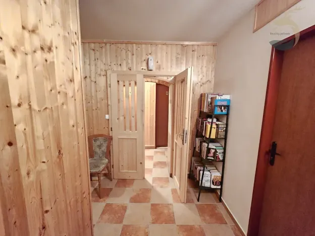 Prodej atypického bytu, Srní, 96 m2