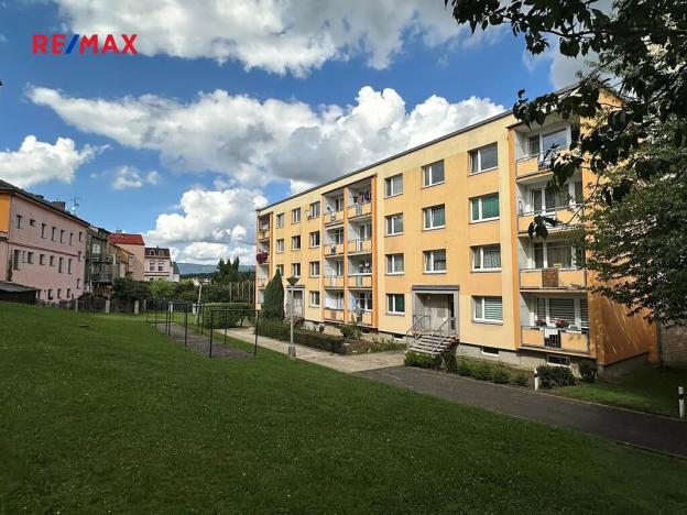 Prodej bytu 1+1, Bystřany, Pražská, 35 m2