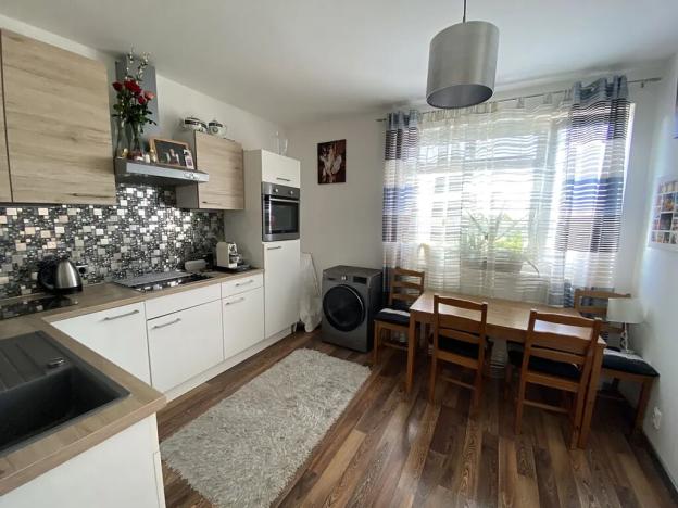 Prodej bytu 1+1, Praha - Vinoř, Českodubská, 45 m2