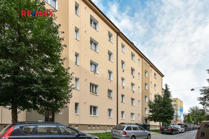 Prodej bytu 2+kk, Plzeň, Úslavská, 44 m2