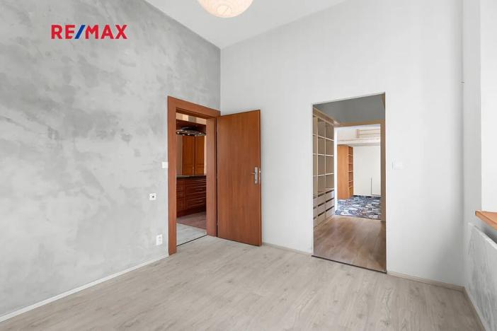 Pronájem bytu 3+kk, Plzeň, Na Roudné, 90 m2