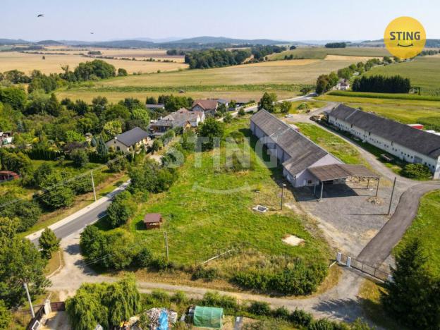 Prodej komerčního pozemku, Stavenice, 4445 m2