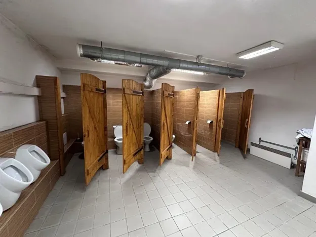 Prodej komerční nemovitosti, Mosty u Jablunkova, 2513 m2