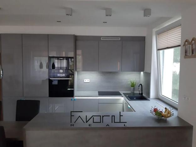 Prodej bytu 3+1, Ostrava, Staňkova, 72 m2